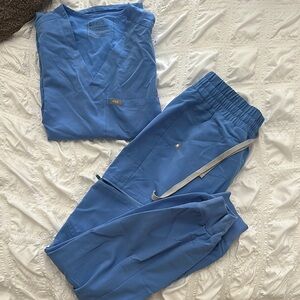 Figs Ceil Blue Scrub Set